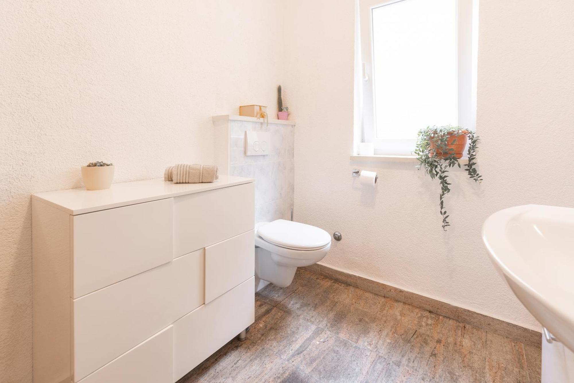 Apartman Nora โอมิช ภายนอก รูปภาพ